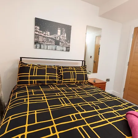 Habitación en casa particular Near Airbus & Rolls-royce, Southmead Hospital *